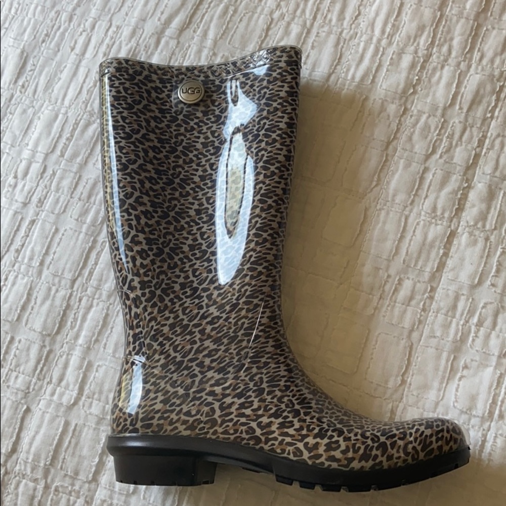 UGG rain boots